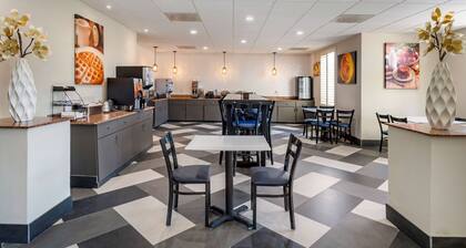 BEST WESTERN PLUS McKinney Inn & Suites