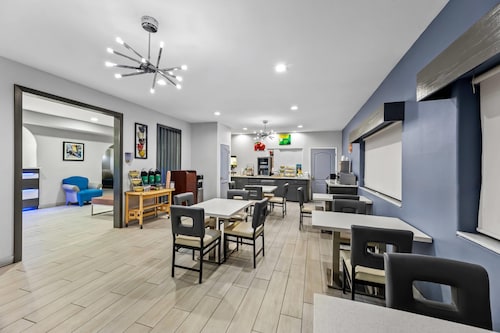 Quality Inn & Suites Rio Grande City