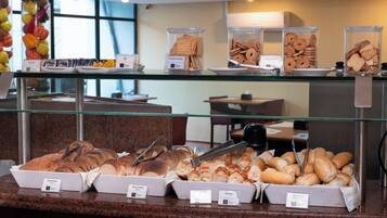 Kopi dan/atau alat penyeduh kopi