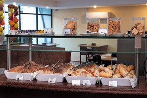 Coffee and/or coffee maker - Rede Andrade LG Inn (Recife)