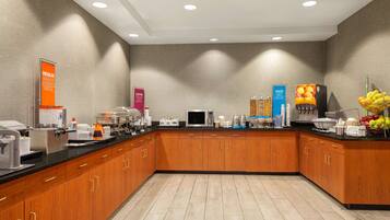 Free daily buffet breakfast