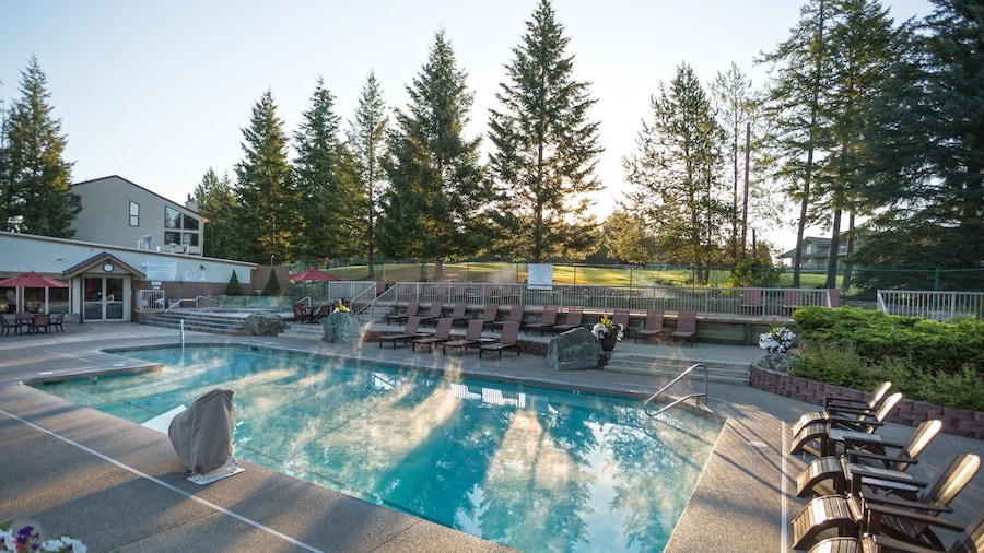Meadow Lake Resort & Condos