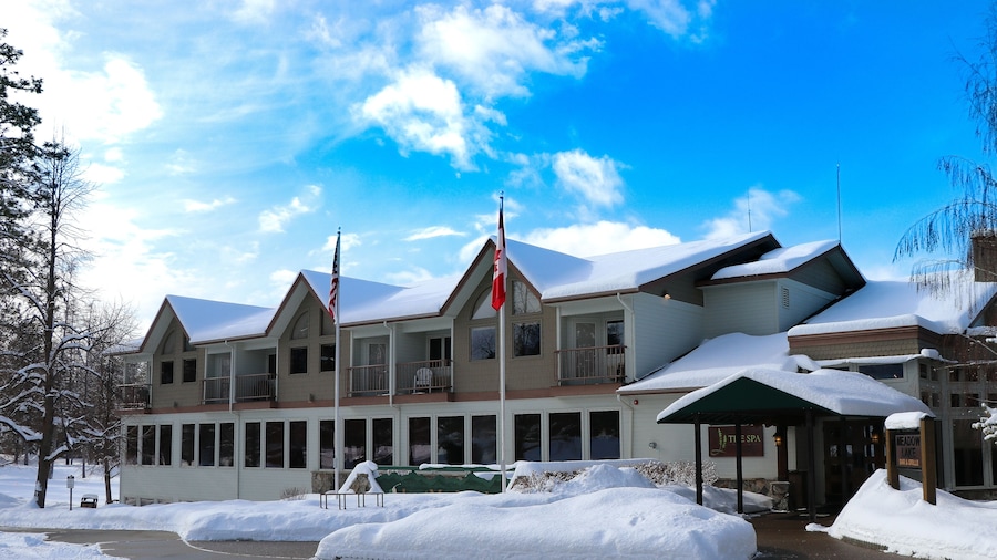 Meadow Lake Resort & Condos
