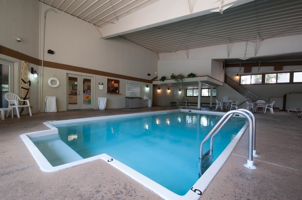 Meadow Lake Resort & Condos photo 7