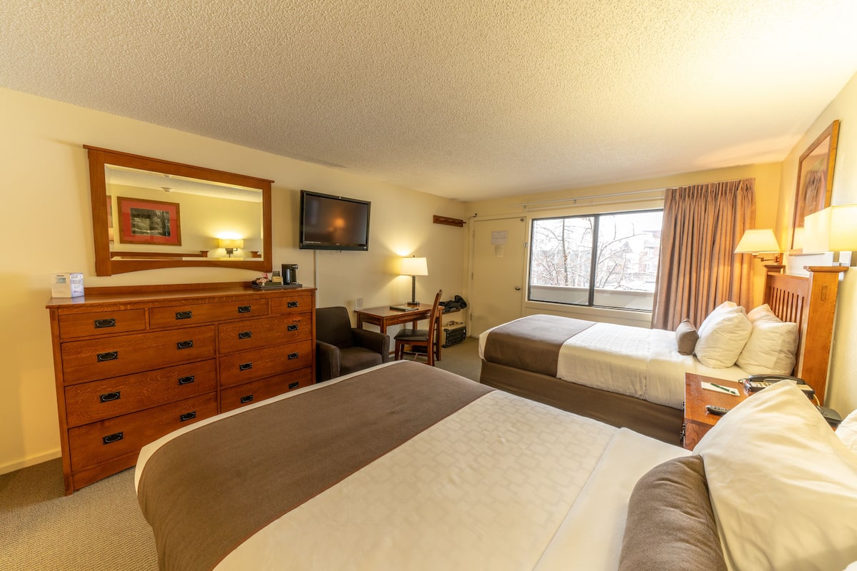 in-room safe, blackout curtains, iron/ironing board