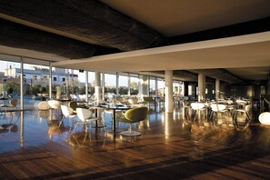 2 restaurants, breakfast, lunch, dinner served; Mediterranean cuisine