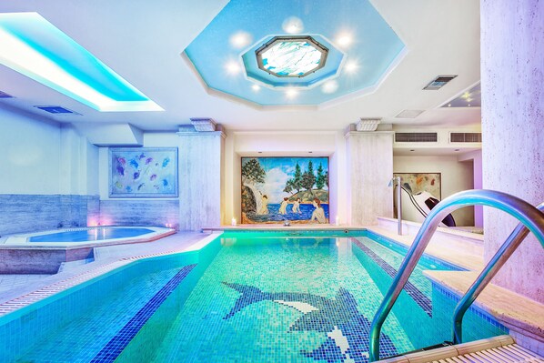Indoor pool - Egnatia Palace Hotel & Spa (Thessaloniki)