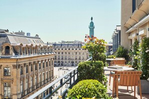 Suite, Multiple Beds (VENDME) | View from room