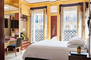 Room, 1 King Bed (PAIX View) - Park Hyatt Paris - Vendome (Paris)