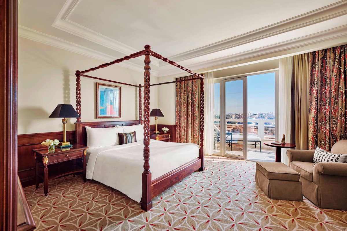 1 bedroom, pillow-top beds, minibar, in-room safe