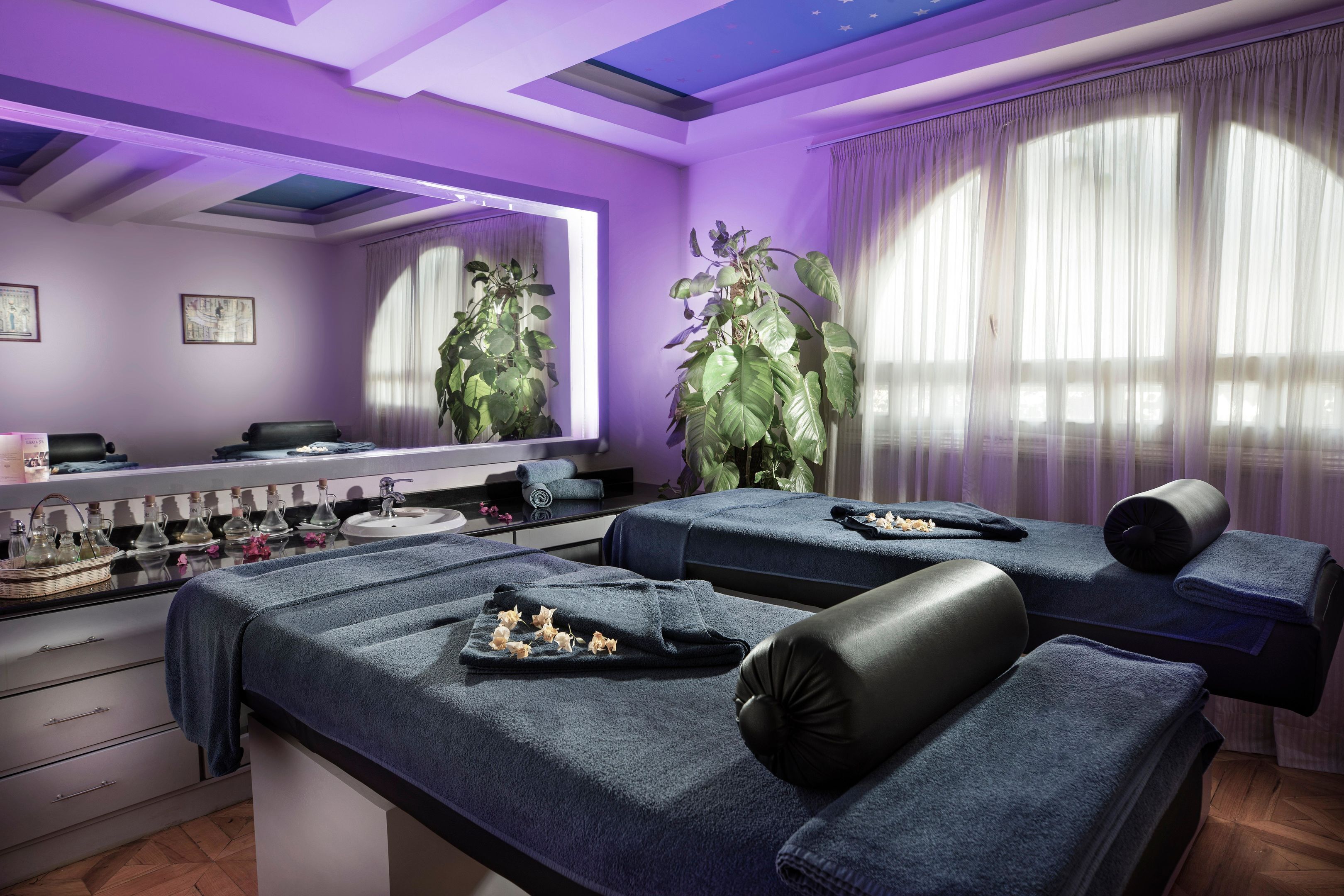 Bastu, ångbastu, turkiskt bad/hamam, kroppsbehandlingar och aromaterapi