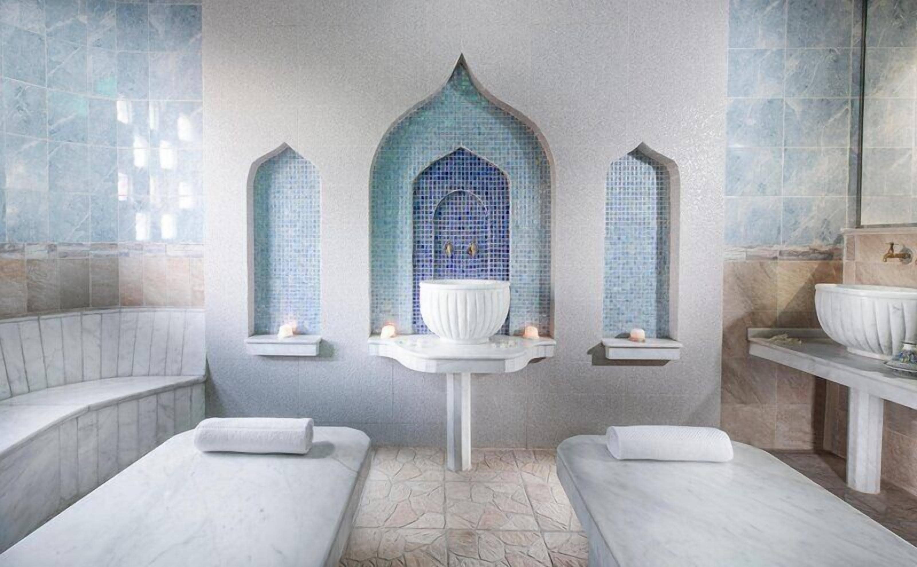 Sauna, steam room, Turkish bath, body treatments, aromatherapy