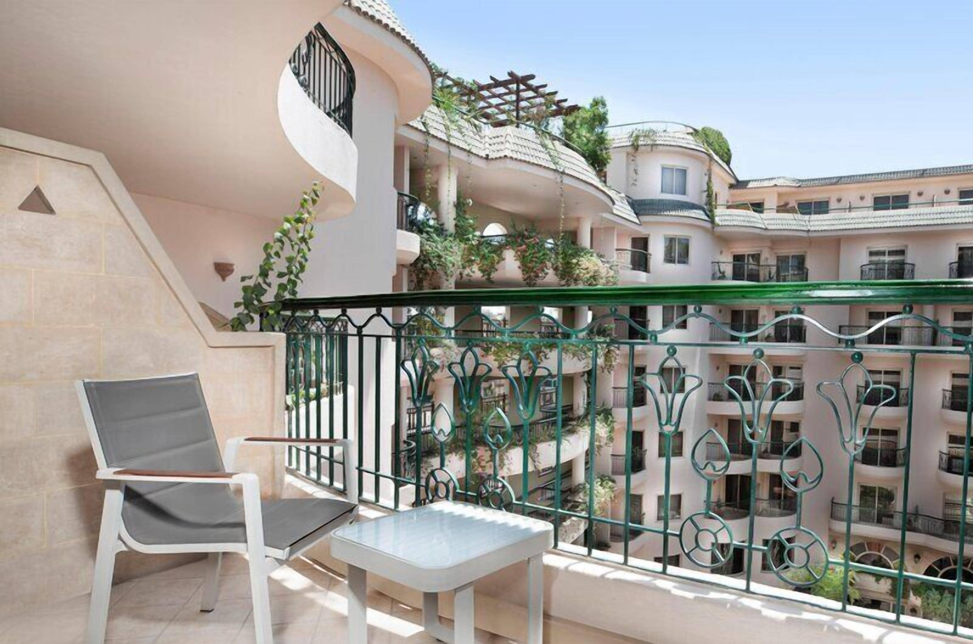 Executive Room, 1 Double Bed, Patio | Property grounds