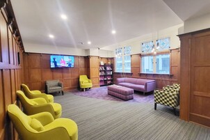 Sala de estar en el lobby