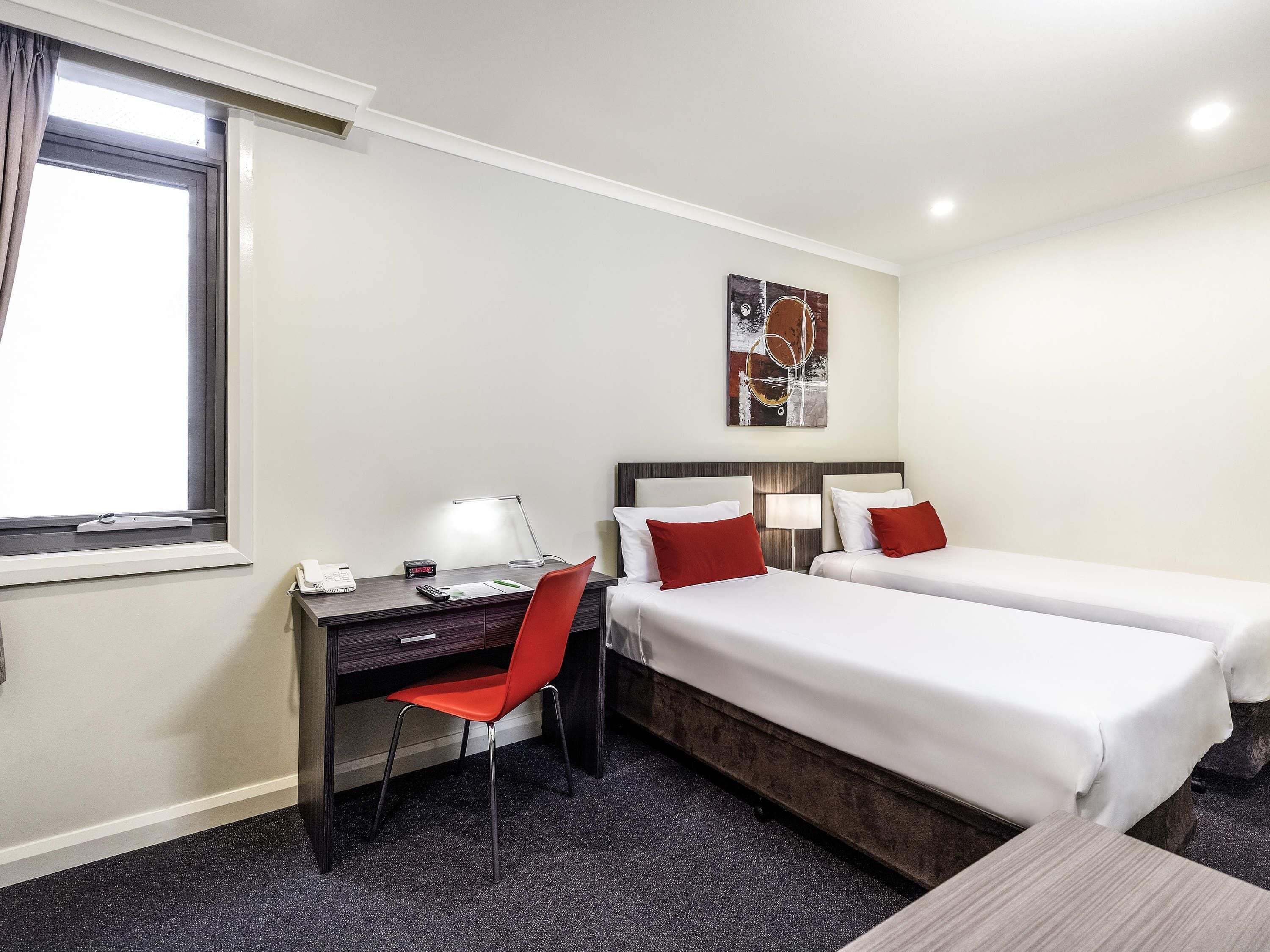 Standard Room, 2 Single Beds | In-room safe, iron/ironing board, free WiFi, bed sheets