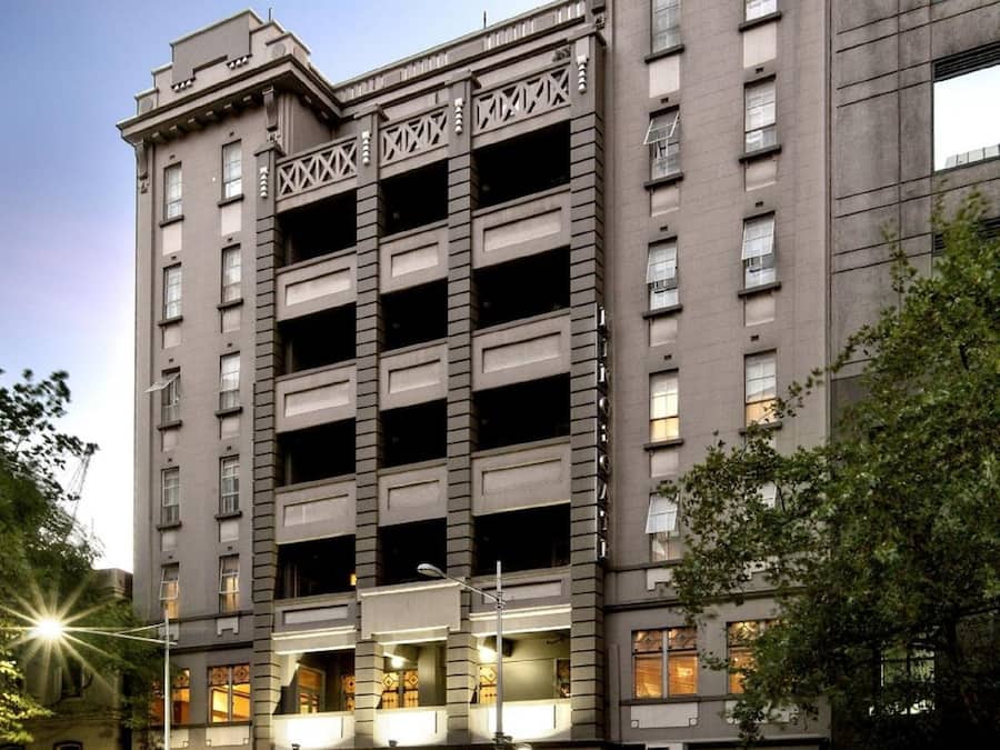 Fachada da propriedade