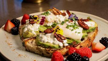 Daily local cuisine breakfast for a fee
