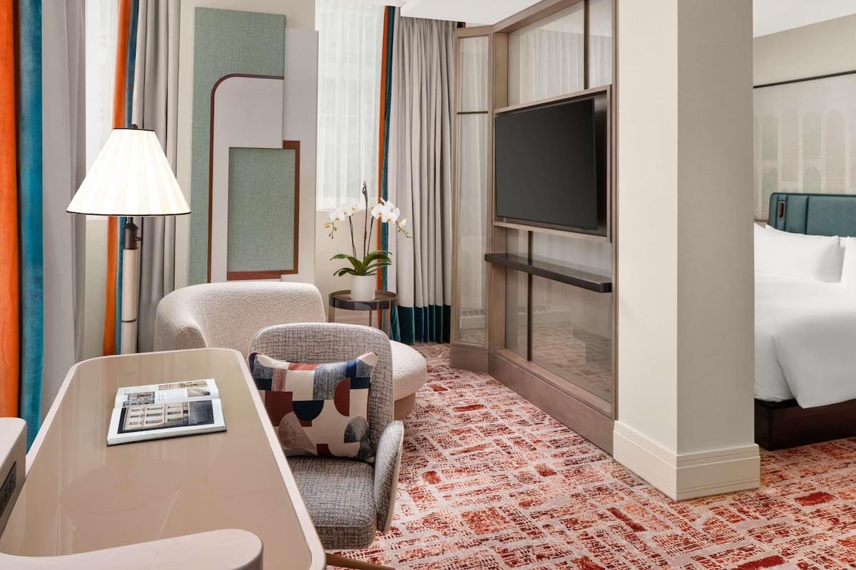 Suite, 1 trÚs grand lit et 1 canapé-lit (Prestige. Corner) | Literie de qualité, couette en duvet, lit avec matelas à plateau-coussin