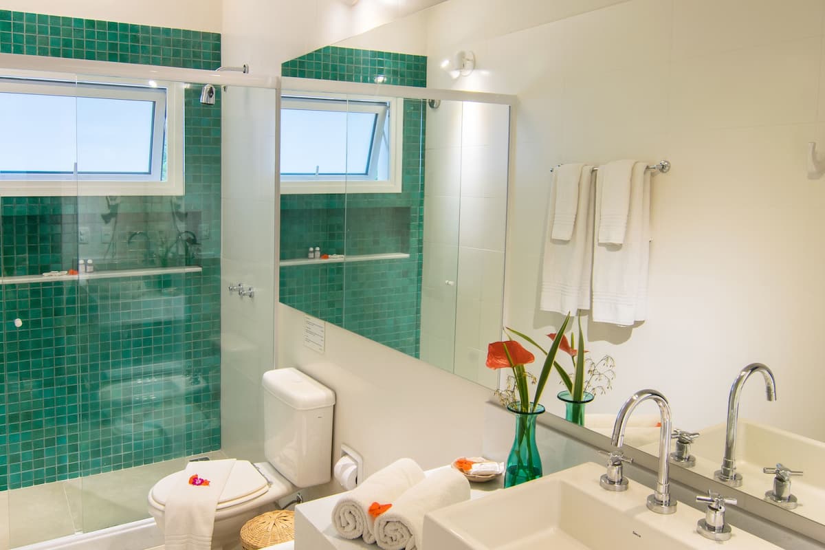 minibar, in-room safe, blackout curtains, soundproofing