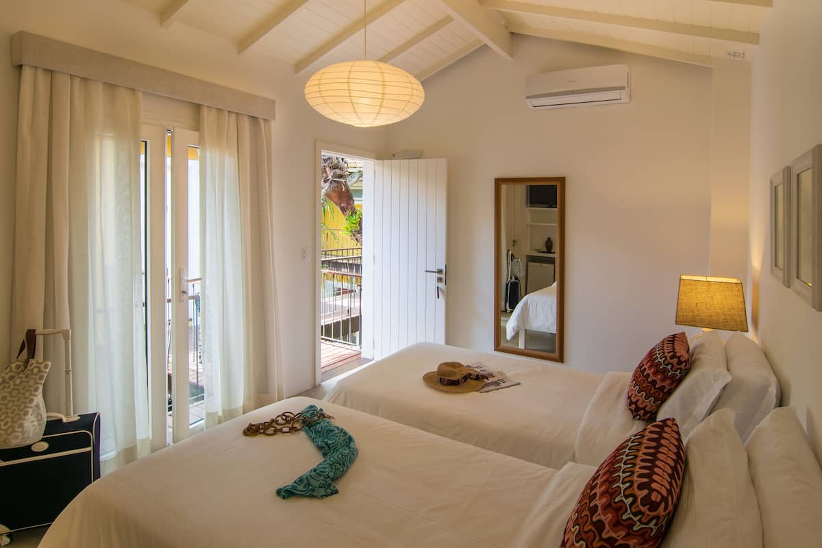 superior room | minibar, in-room safe, blackout curtains, soundproofing