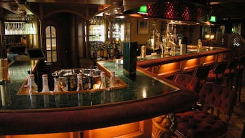 Bar (in der Unterkunft)