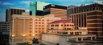 Courtyard by Marriott Norfolk Downtown