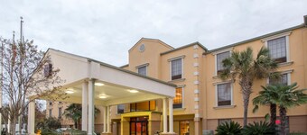 Comfort Suites Port Allen - Baton Rouge