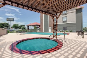 Seasonal outdoor pool