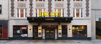 ACME Hotel Chicago, Outset Collection by Hilton