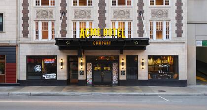 ACME Hotel Chicago, Outset Collection by Hilton