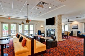 Lobby - Homewood Suites by Hilton Boston/Cambridge-Arlington, MA (Arlington)
