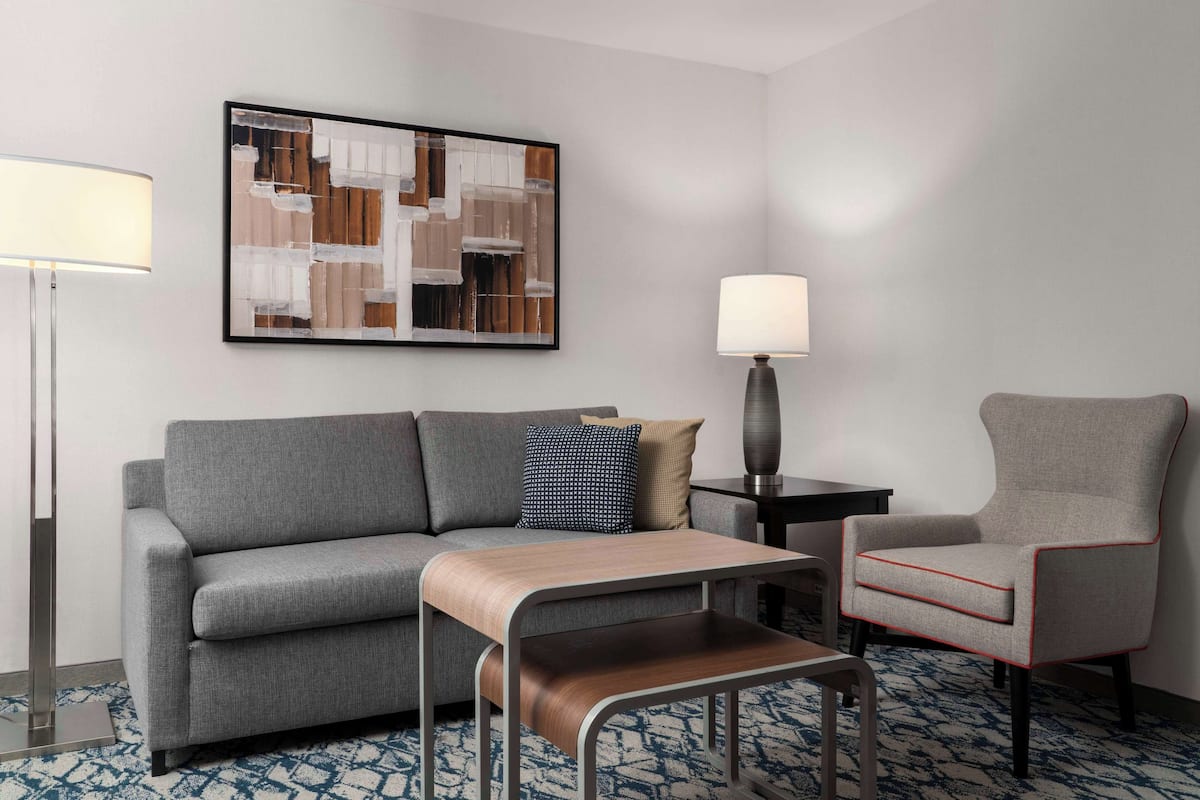 Studio Suite, 2 Queen Beds | Living area | Flat-screen TV