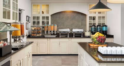 Homewood Suites by Hilton Boston/Cambridge-Arlington, MA