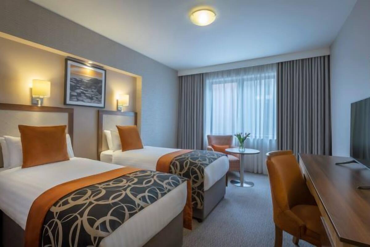 Twin Room | 埃及棉床單、高級寢具、客房內保險箱、書桌