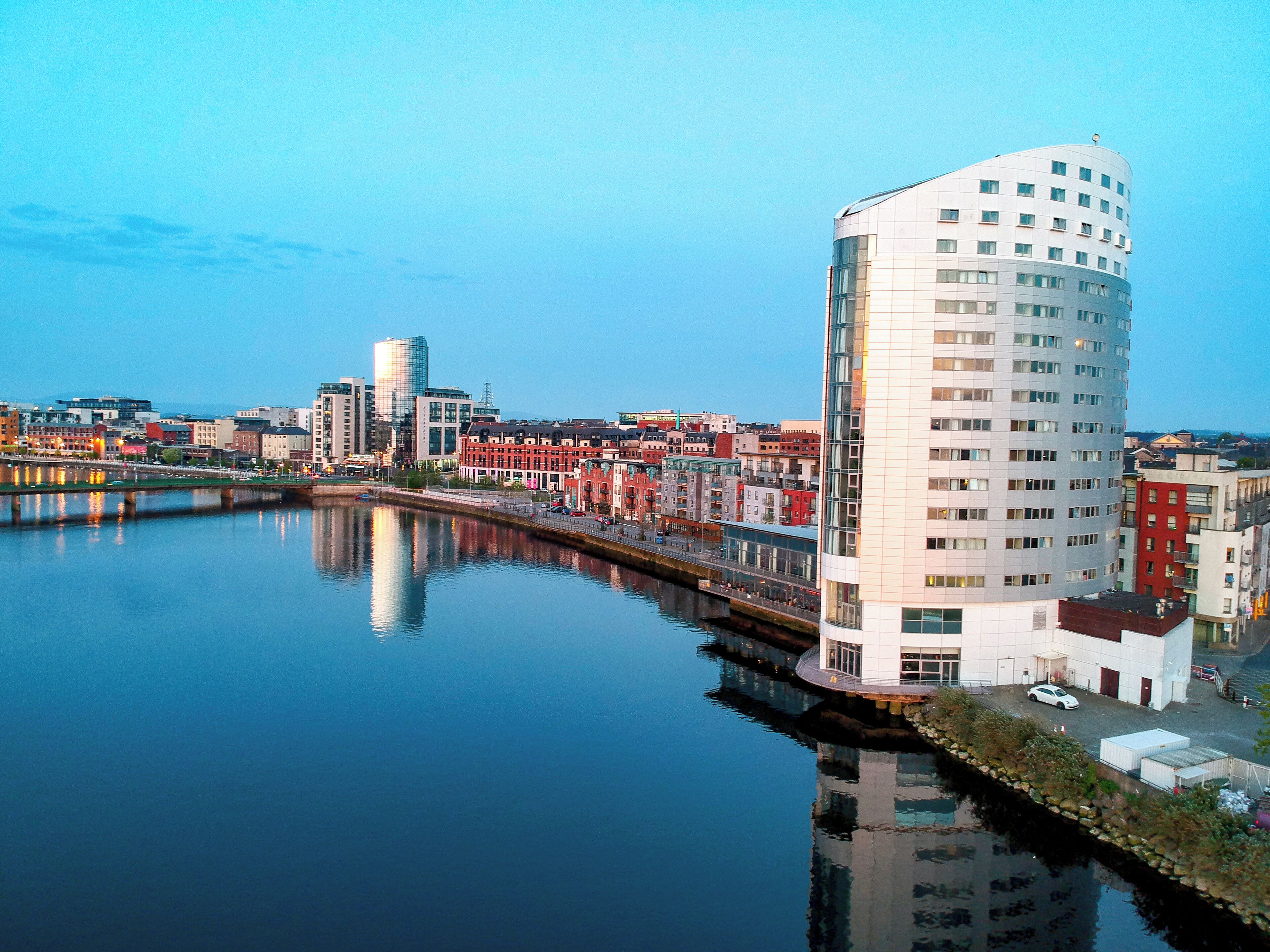 twin room | water view