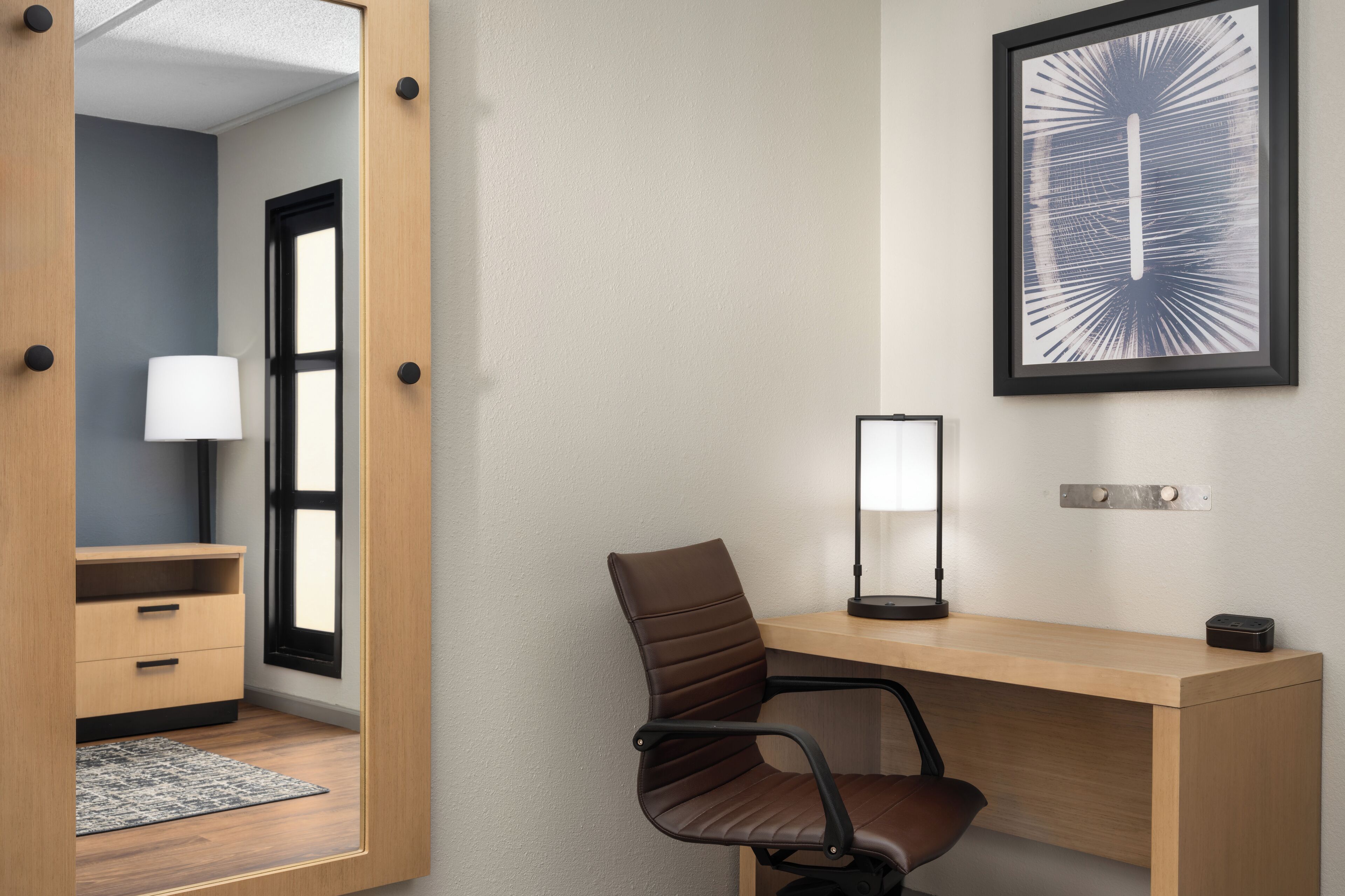 room, 1 king bed | living area | flat-screen tv, dvd player, pay films