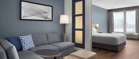 1 bedroom, premium bedding, down comforters, in-room safe