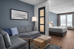 1 bedroom, premium bedding, down comforters, in-room safe