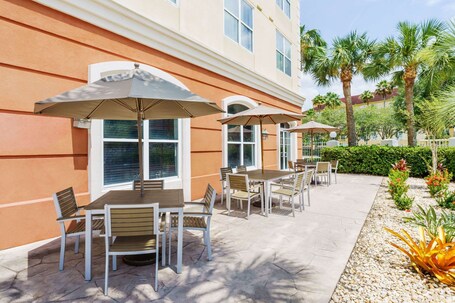 Country Inn Suites by Radisson, Orlando Airport, FL - Image 6