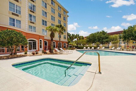 Country Inn Suites by Radisson, Orlando Airport, FL - Image 5