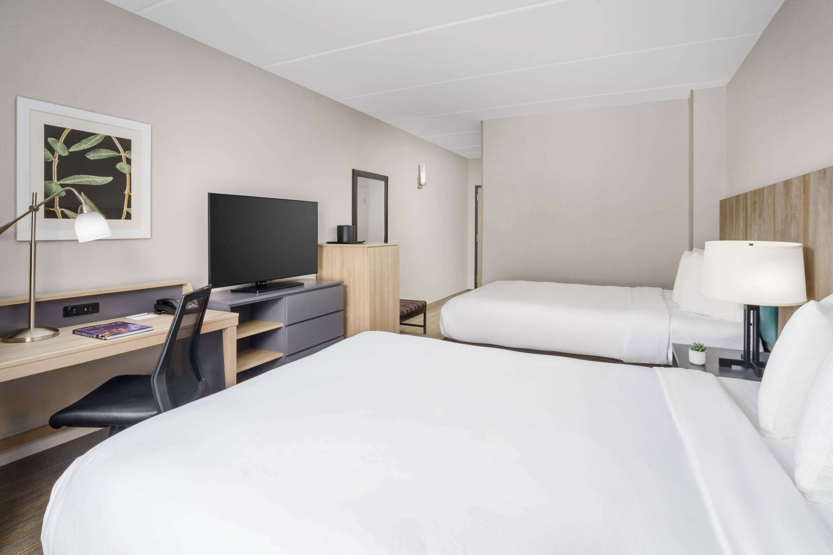 in-room safe, desk, laptop workspace, iron/ironing board