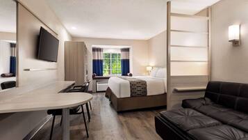 Studio Suite, 1 King Bed, Non Smoking