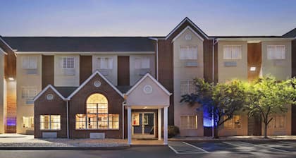 Microtel Inn & Suites by Wyndham Florence/Cincinnati Airport