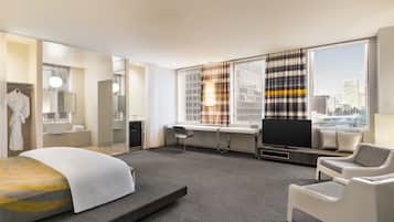 Premium bedding, in-room safe, desk, laptop workspace