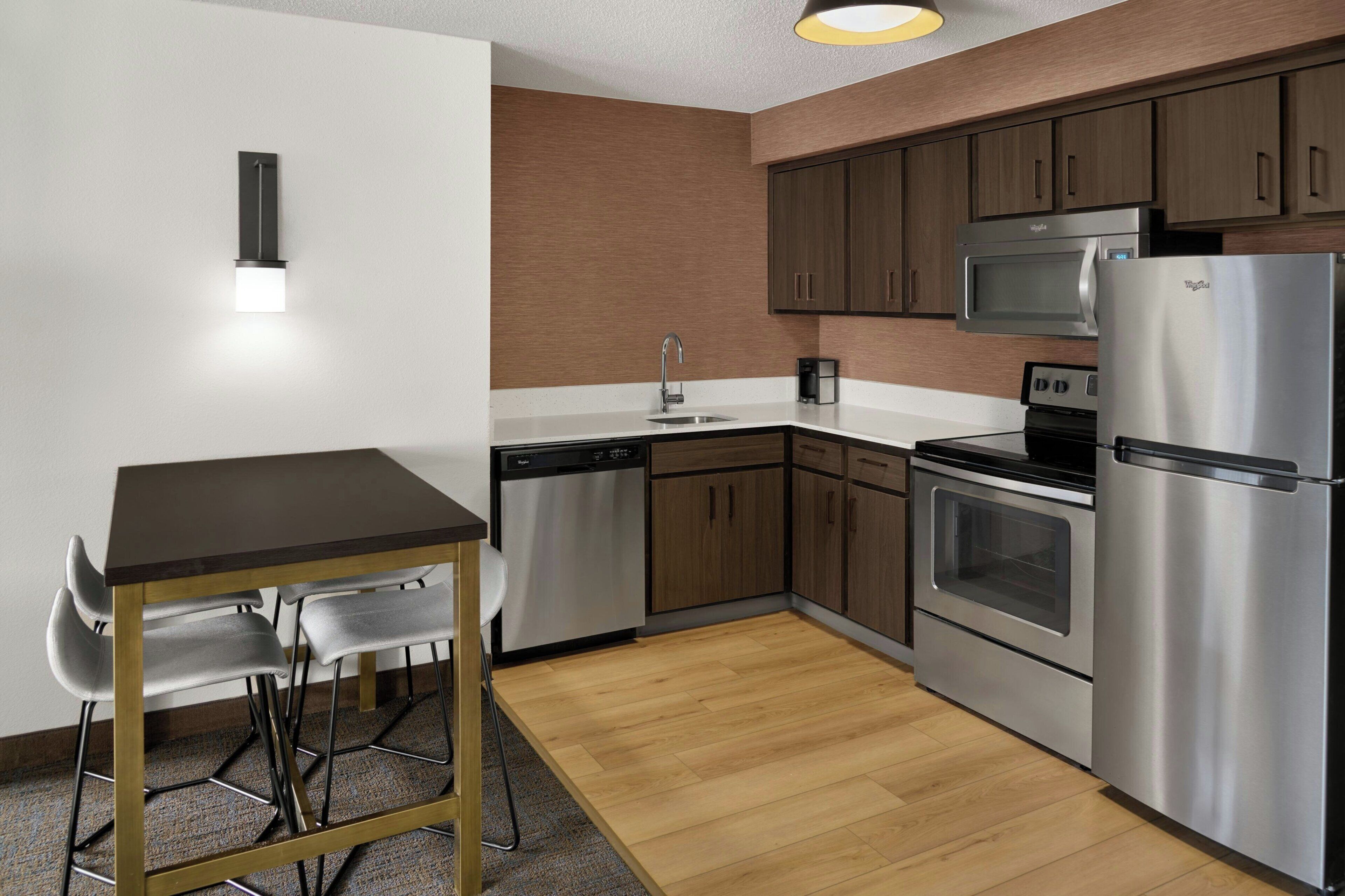 Suite, 2 Bedrooms, Smoking