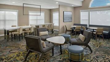 Free continental breakfast