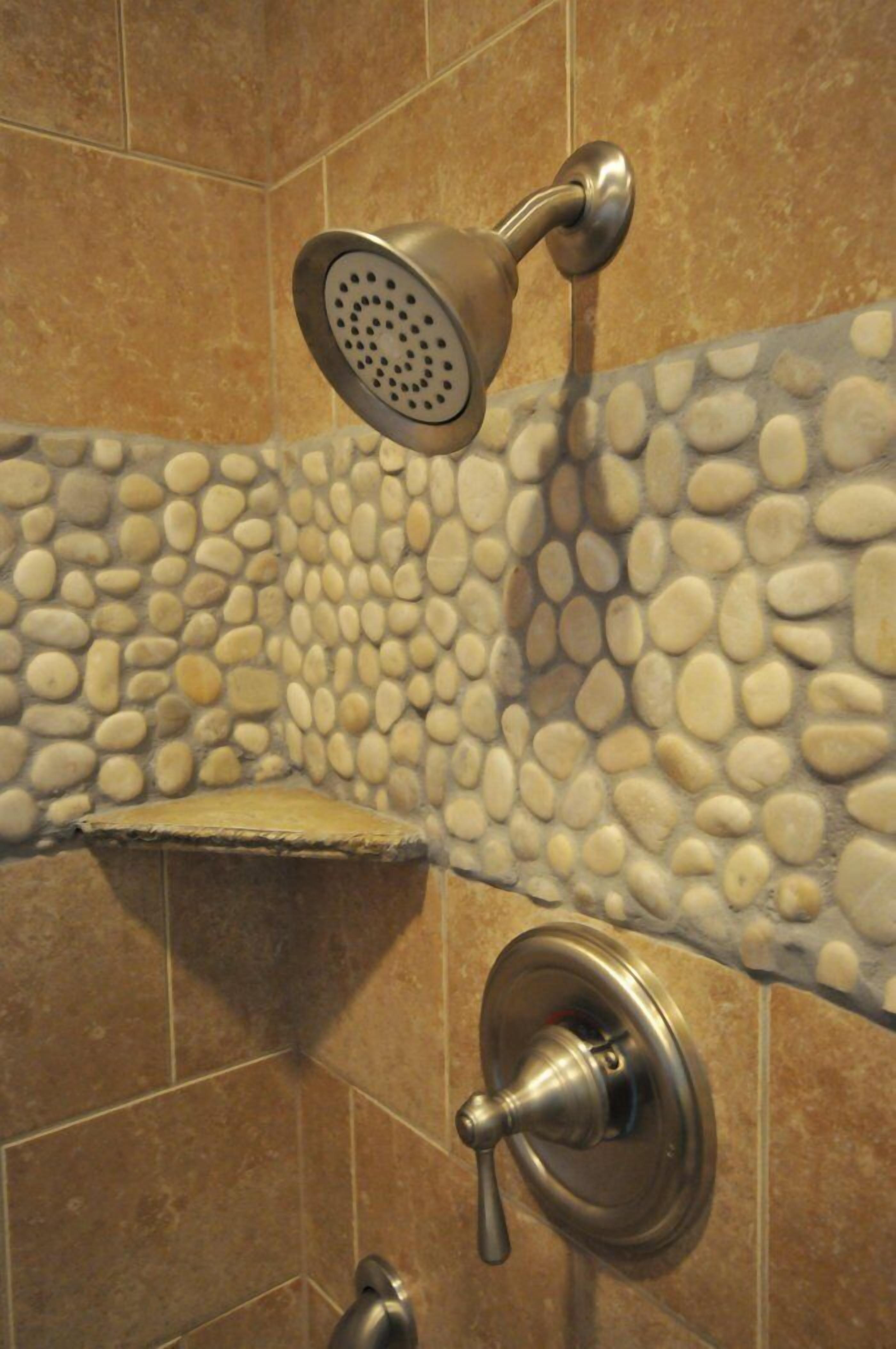 Badkamer met douche