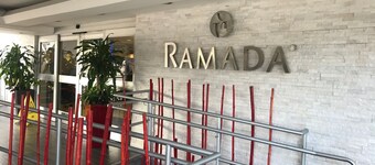 Ramada by Wyndham Miami Springs/Miami International Airport