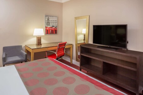 Ramada by Wyndham Miami Springs Miami International Airport - Image 26