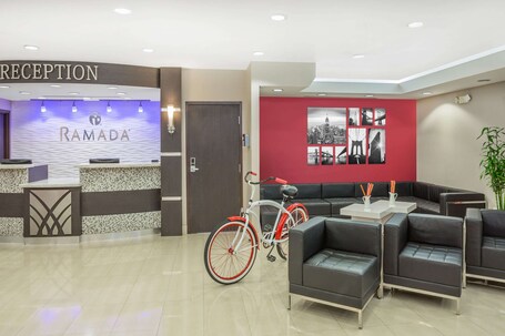 Ramada by Wyndham Miami Springs Miami International Airport - Image 5